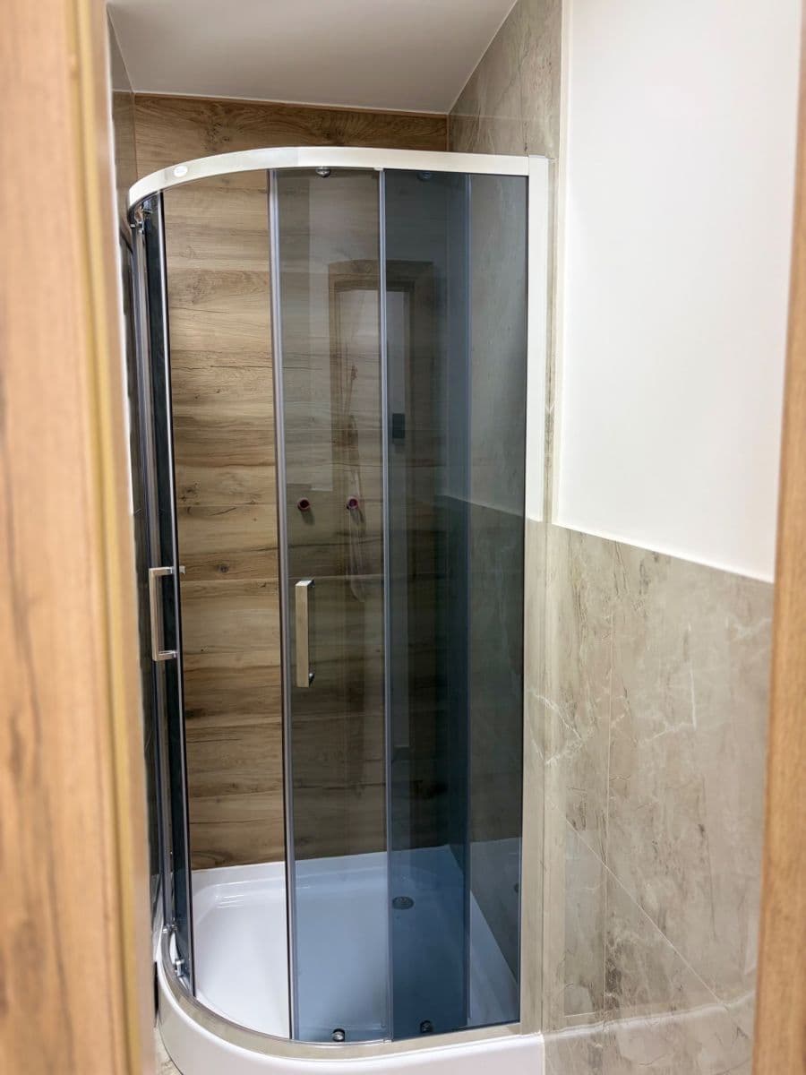 Predaj bytu 2-izbový 40 m², Štúrova, Praha, Praha Predaj bytu 2-izbový 40 m², Štúrova, Praha, Praha