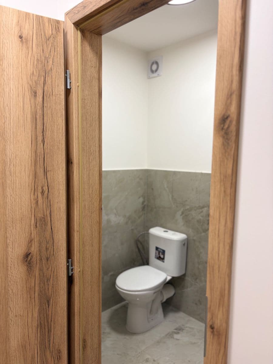Predaj bytu 2-izbový 40 m², Štúrova, Praha, Praha Predaj bytu 2-izbový 40 m², Štúrova, Praha, Praha