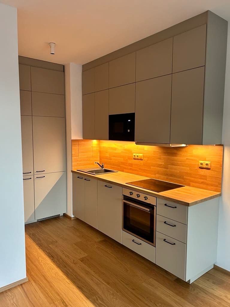 Prenájom bytu 2-izbový 43 m², Hasilova, Praha, Praha Prenájom bytu 2-izbový 43 m², Hasilova, Praha, Praha