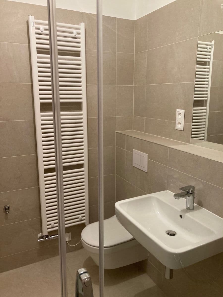 Prenájom bytu 2-izbový 43 m², Hasilova, Praha, Praha Prenájom bytu 2-izbový 43 m², Hasilova, Praha, Praha