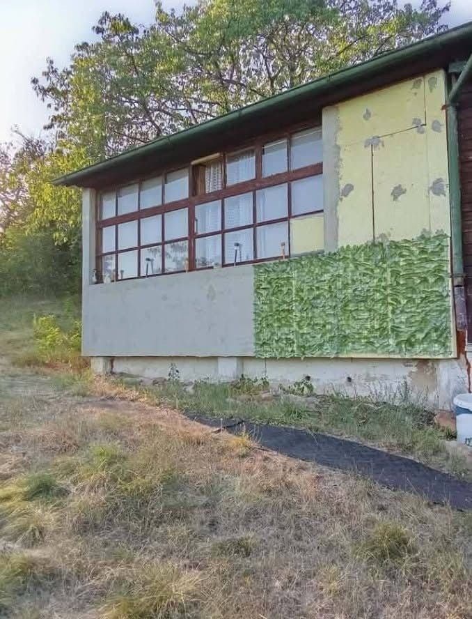 Prenájom rekreačného objektu 35 m², pozemok 1.199 m², Chyňava, Středočeský kraj Prenájom rekreačného objektu 35 m², pozemok 1.199 m², Chyňava, Středočeský kraj