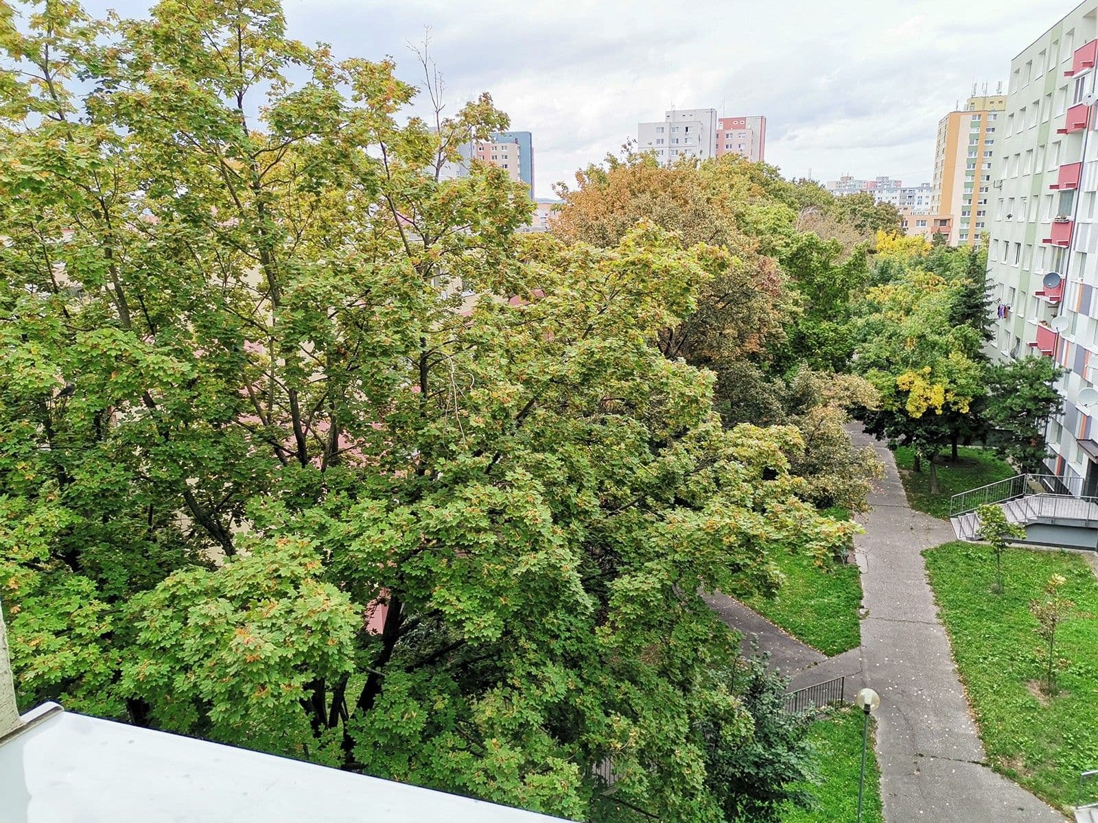 Predaj bytu 3-izbový 70 m², Hornádska, Podunajské Biskupice, Bratislavský kraj Predaj bytu 3-izbový 70 m², Hornádska, Podunajské Biskupice, Bratislavský kraj