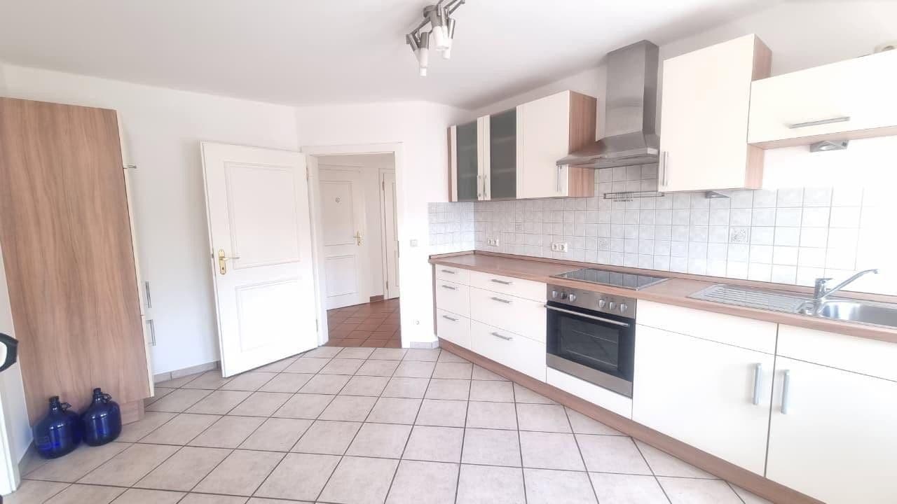 Prenájom bytu 3-izbový 108 m², Neuötting, Bavorsko Prenájom bytu 3-izbový 108 m², Neuötting, Bavorsko