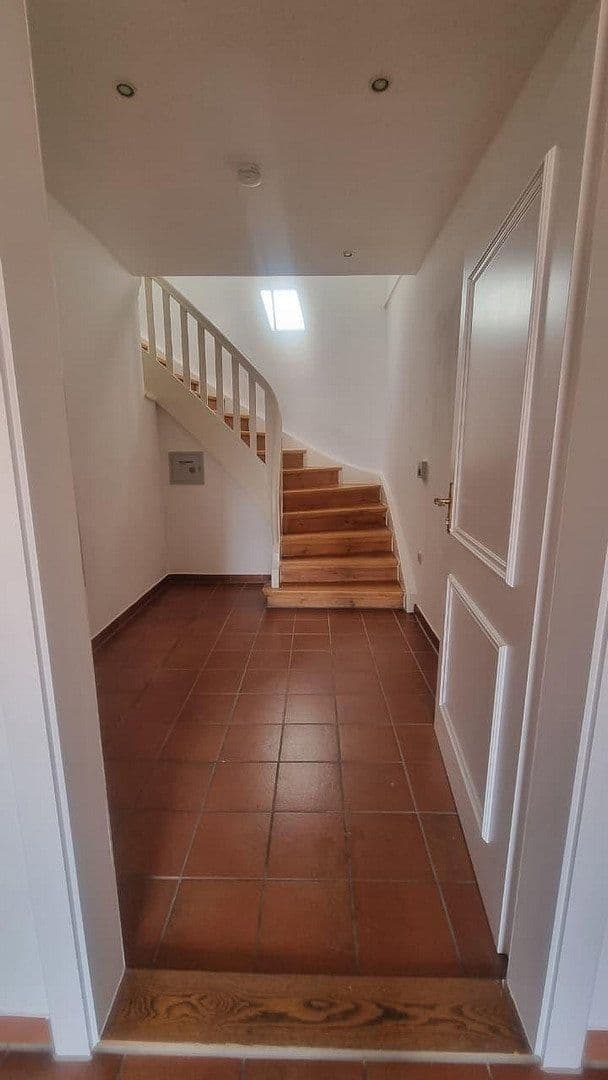 Prenájom bytu 3-izbový 108 m², Neuötting, Bavorsko Prenájom bytu 3-izbový 108 m², Neuötting, Bavorsko