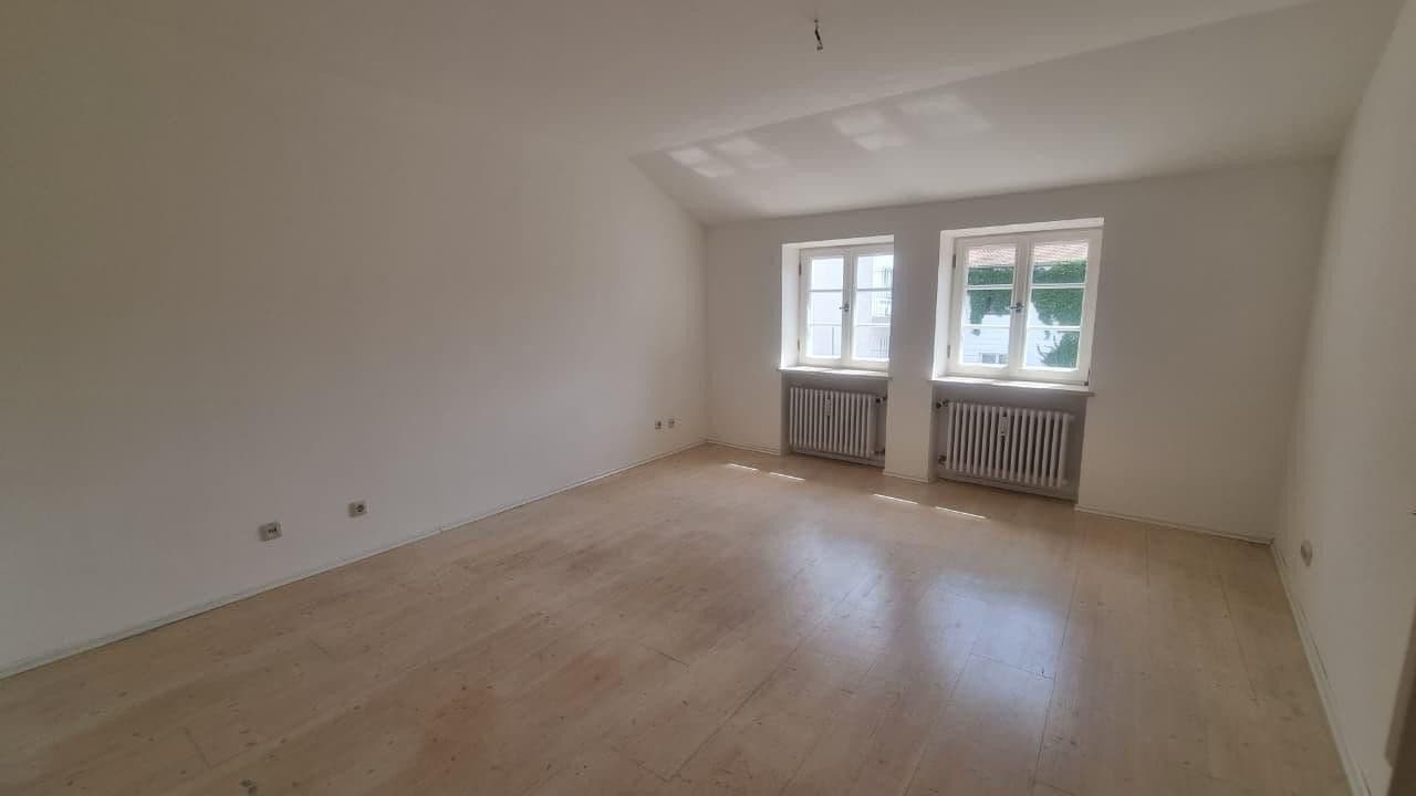 Prenájom bytu 3-izbový 108 m², Neuötting, Bavorsko Prenájom bytu 3-izbový 108 m², Neuötting, Bavorsko