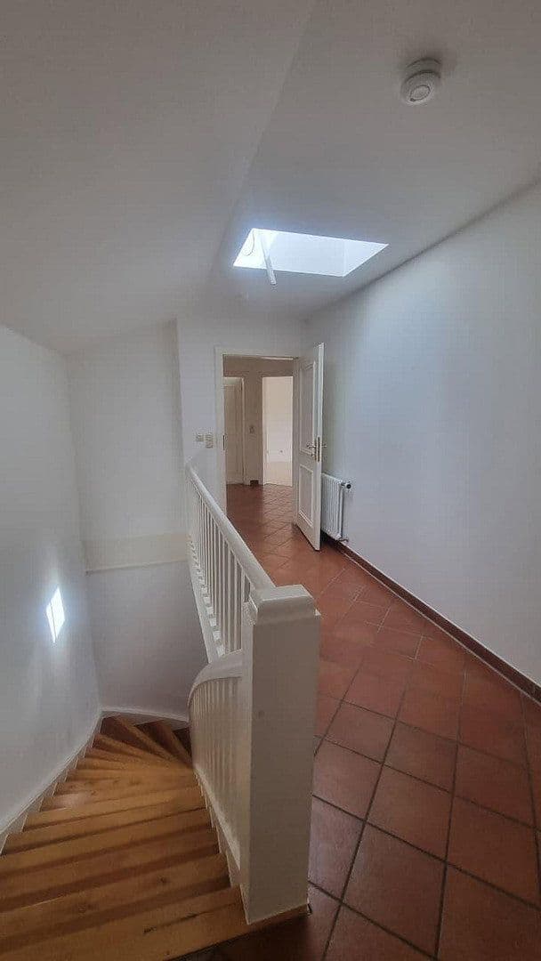 Prenájom bytu 3-izbový 108 m², Neuötting, Bavorsko Prenájom bytu 3-izbový 108 m², Neuötting, Bavorsko