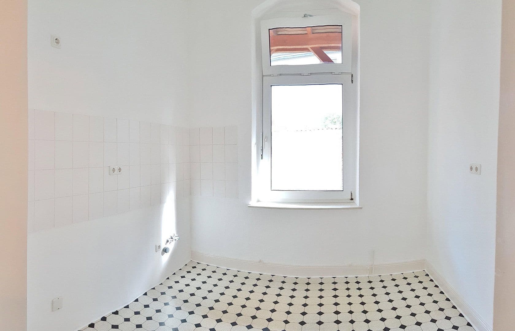 Prenájom bytu 3-izbový 90 m², Hildesheim, Dolné Sasko Prenájom bytu 3-izbový 90 m², Hildesheim, Dolné Sasko