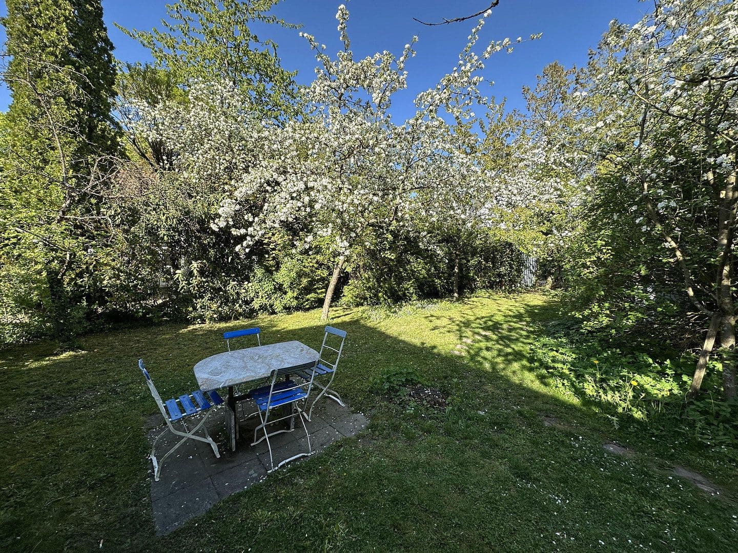 Predaj domu 200 m², pozemok 731 m², Planegg, Bavorsko Predaj domu 200 m², pozemok 731 m², Planegg, Bavorsko