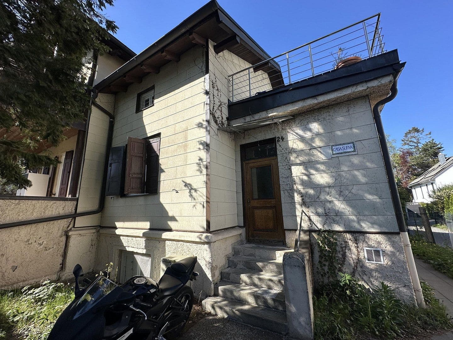 Predaj domu 200 m², pozemok 731 m², Planegg, Bavorsko Predaj domu 200 m², pozemok 731 m², Planegg, Bavorsko
