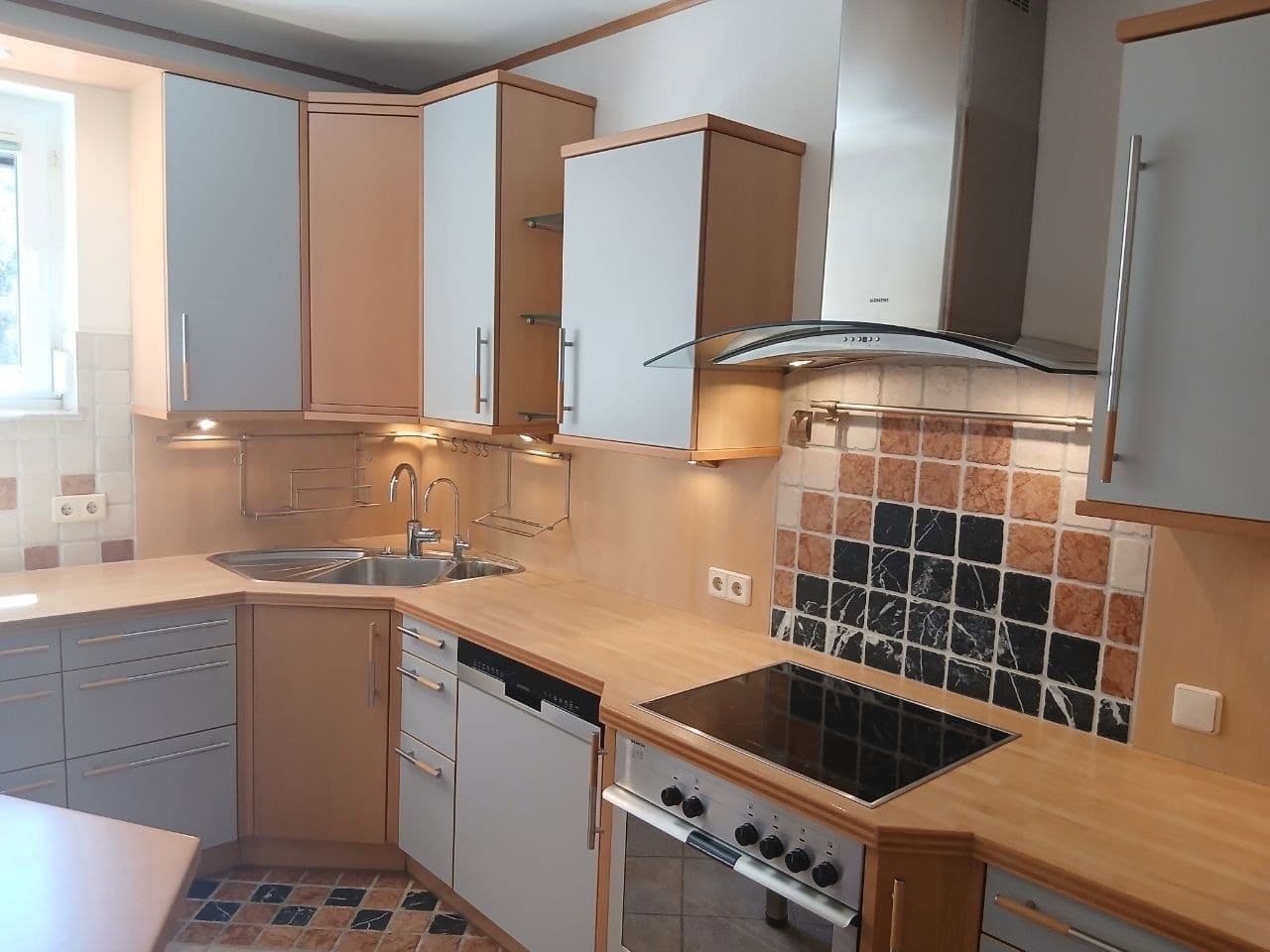 Predaj bytu 4-izbový 103 m², Pressbaum, Dolné Rakúsko Predaj bytu 4-izbový 103 m², Pressbaum, Dolné Rakúsko