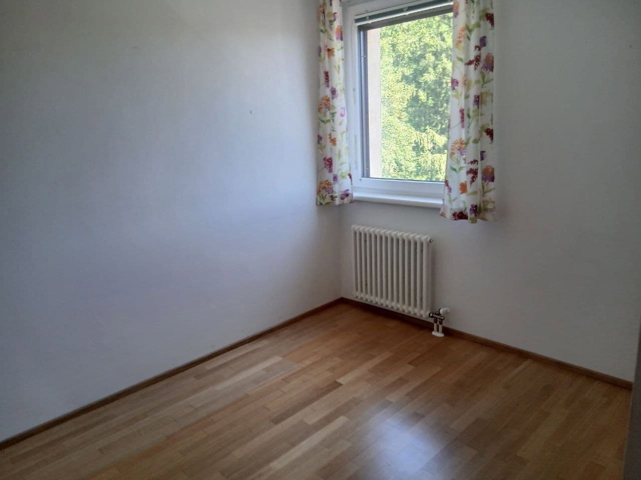 Predaj bytu 4-izbový 103 m², Pressbaum, Dolné Rakúsko Predaj bytu 4-izbový 103 m², Pressbaum, Dolné Rakúsko
