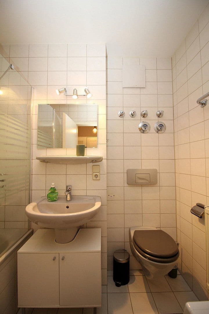 Prenájom bytu 1-izbový 36 m², Schorlemmerstraße 2a, Leipzig, Sasko Prenájom bytu 1-izbový 36 m², Schorlemmerstraße 2a, Leipzig, Sasko
