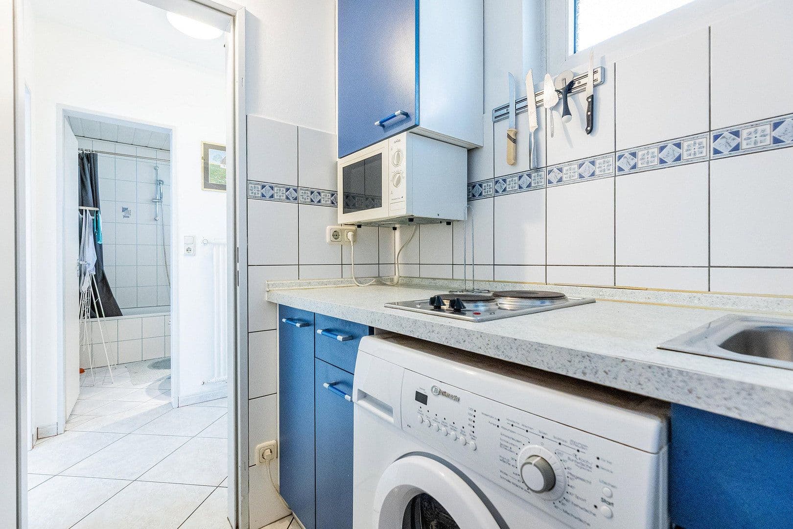 Prenájom bytu 1-izbový 30 m², Brückenstraße 17, Frankfurt, Hesensko Prenájom bytu 1-izbový 30 m², Brückenstraße 17, Frankfurt, Hesensko