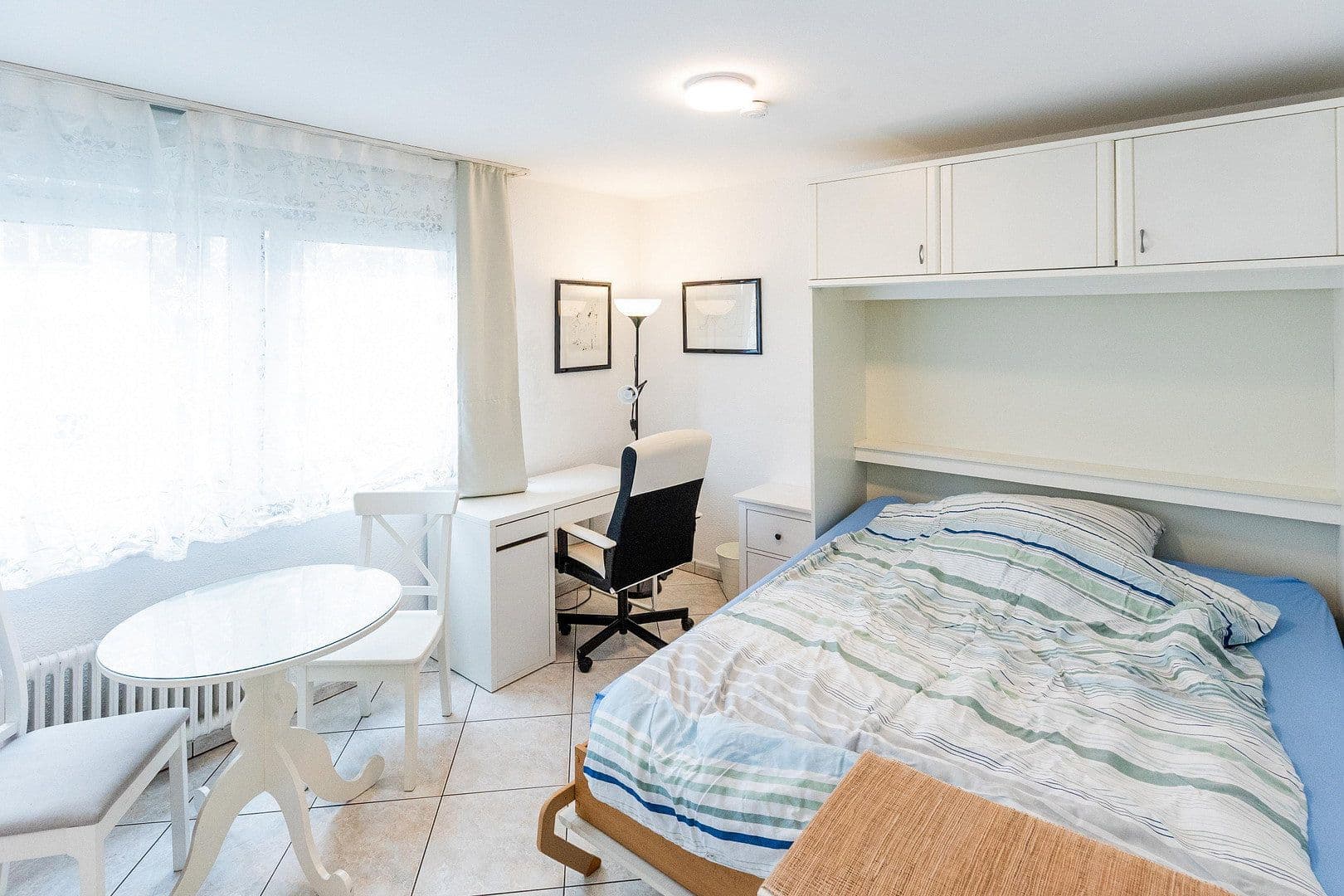 Prenájom bytu 1-izbový 30 m², Brückenstraße 17, Frankfurt, Hesensko Prenájom bytu 1-izbový 30 m², Brückenstraße 17, Frankfurt, Hesensko
