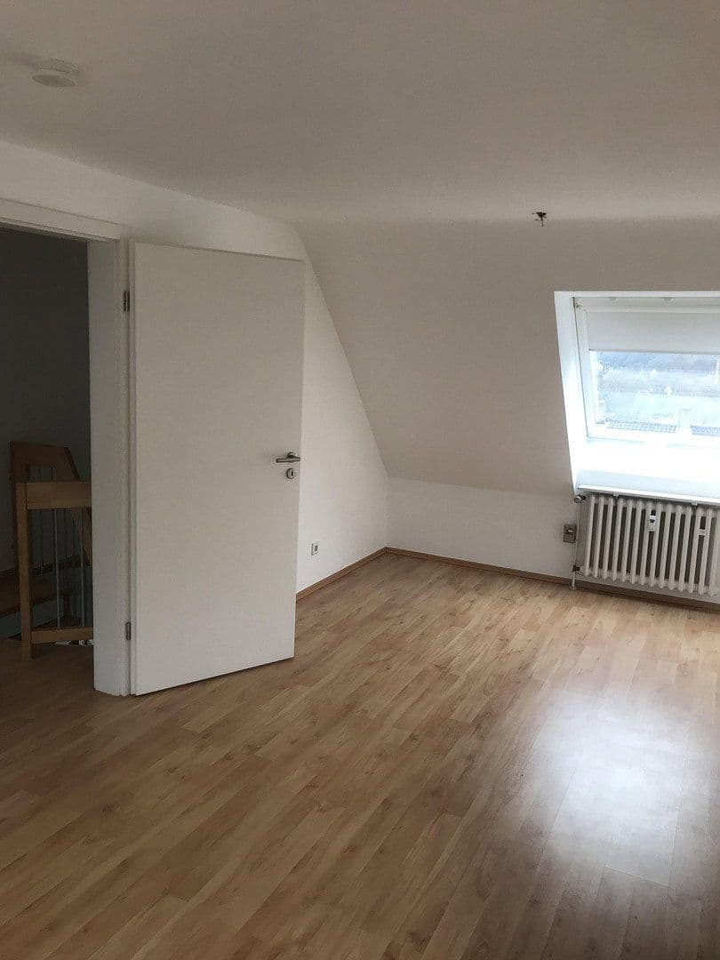 Predaj bytu 5-izbový 122 m², Mülheim an der Ruhr, Severné Porýnie - Westfálsko Predaj bytu 5-izbový 122 m², Mülheim an der Ruhr, Severné Porýnie - Westfálsko