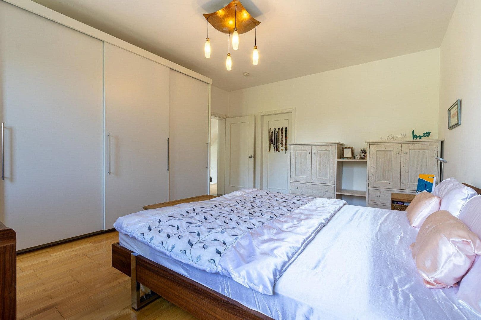 Prenájom domu 228 m², pozemok 540 m², Dortmund, Severné Porýnie - Westfálsko Prenájom domu 228 m², pozemok 540 m², Dortmund, Severné Porýnie - Westfálsko