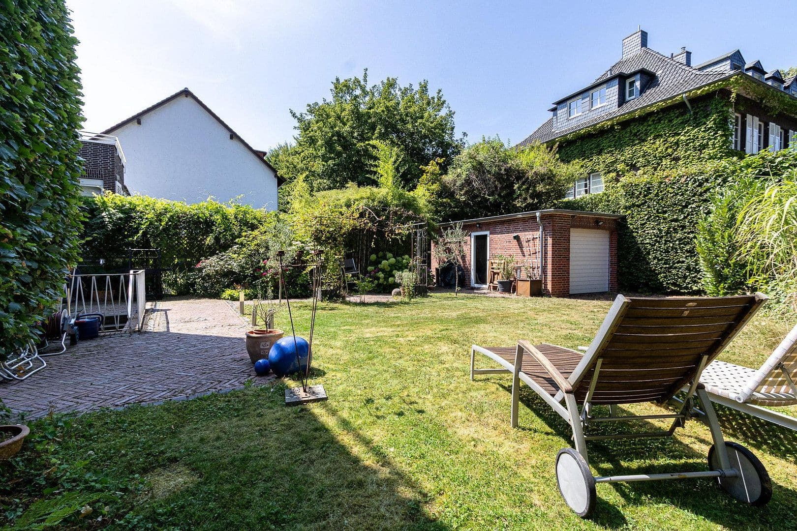 Prenájom domu 228 m², pozemok 540 m², Dortmund, Severné Porýnie - Westfálsko Prenájom domu 228 m², pozemok 540 m², Dortmund, Severné Porýnie - Westfálsko