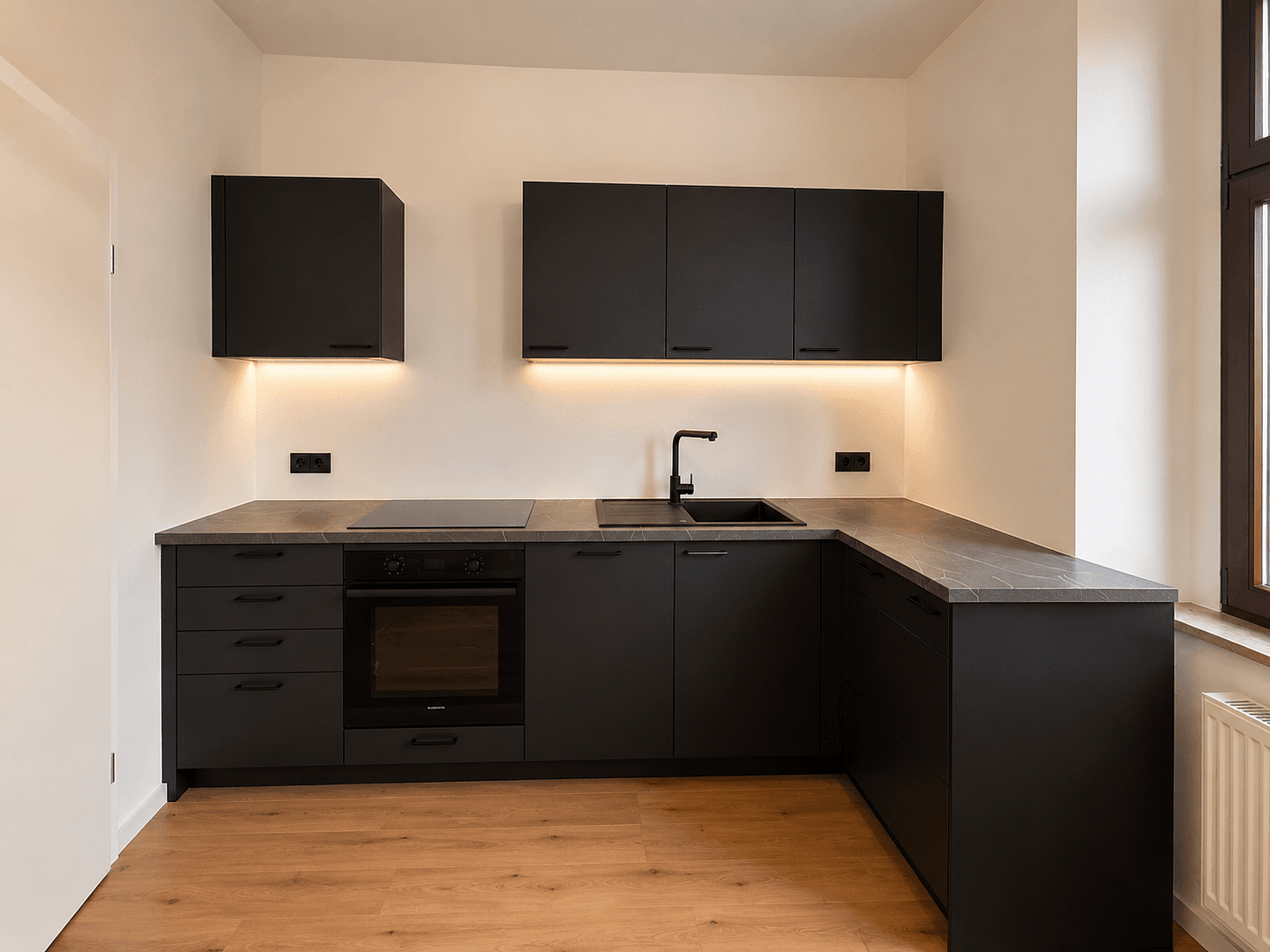 Prenájom bytu 2-izbový 79 m², Leibnizstr. 49, Magdeburg, Sasko-Anhaltsko Prenájom bytu 2-izbový 79 m², Leibnizstr. 49, Magdeburg, Sasko-Anhaltsko