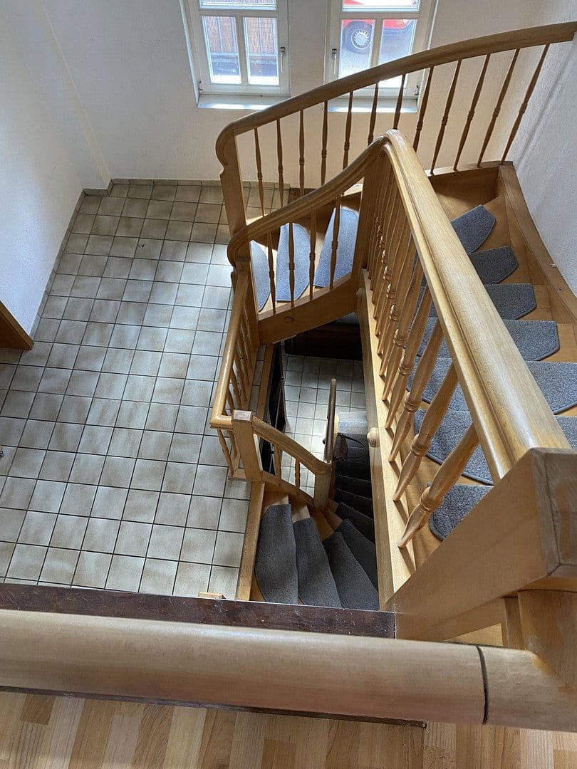Prenájom bytu 6-izbový 116 m², Hauptstr.53, Dillenburg, Hesensko Prenájom bytu 6-izbový 116 m², Hauptstr.53, Dillenburg, Hesensko