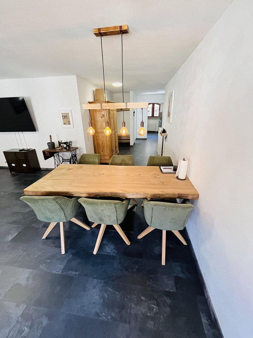 Predaj bytu 3-izbový 80 m², Todtnau, Bádensko-Wurttembersko Predaj bytu 3-izbový 80 m², Todtnau, Bádensko-Wurttembersko