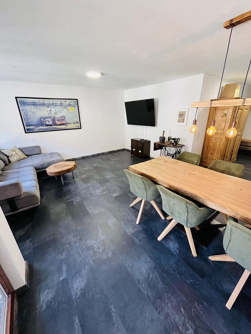 Predaj bytu 3-izbový 80 m², Todtnau, Bádensko-Wurttembersko Predaj bytu 3-izbový 80 m², Todtnau, Bádensko-Wurttembersko