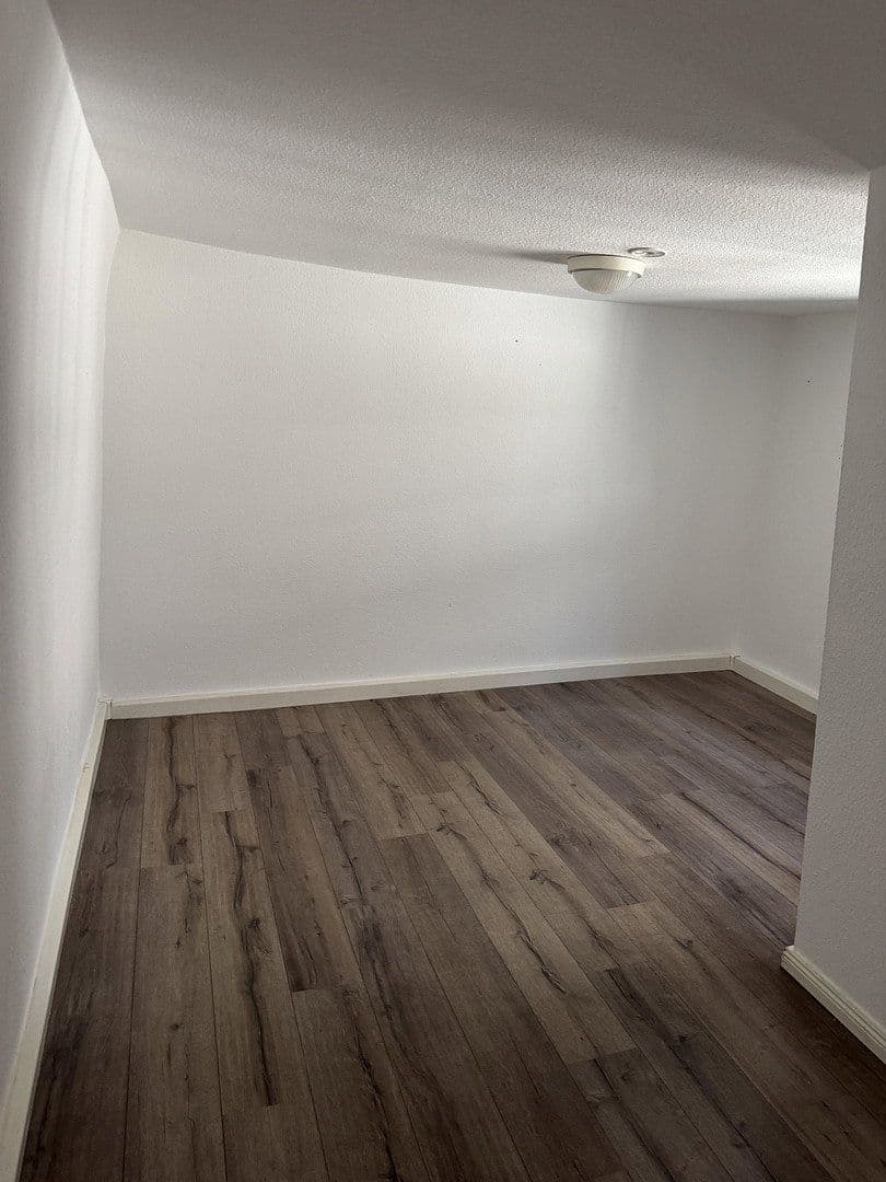 Prenájom bytu 5-izbový 104 m², Kornmarkt 4, Herborn, Hesensko Prenájom bytu 5-izbový 104 m², Kornmarkt 4, Herborn, Hesensko