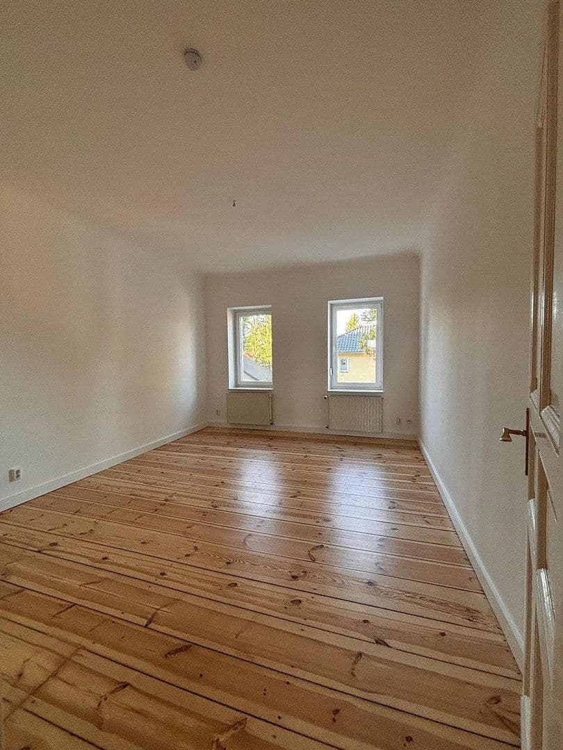 Prenájom bytu 2-izbový 59 m², Linderhofstraße 31, Berlin, Berlín Prenájom bytu 2-izbový 59 m², Linderhofstraße 31, Berlin, Berlín