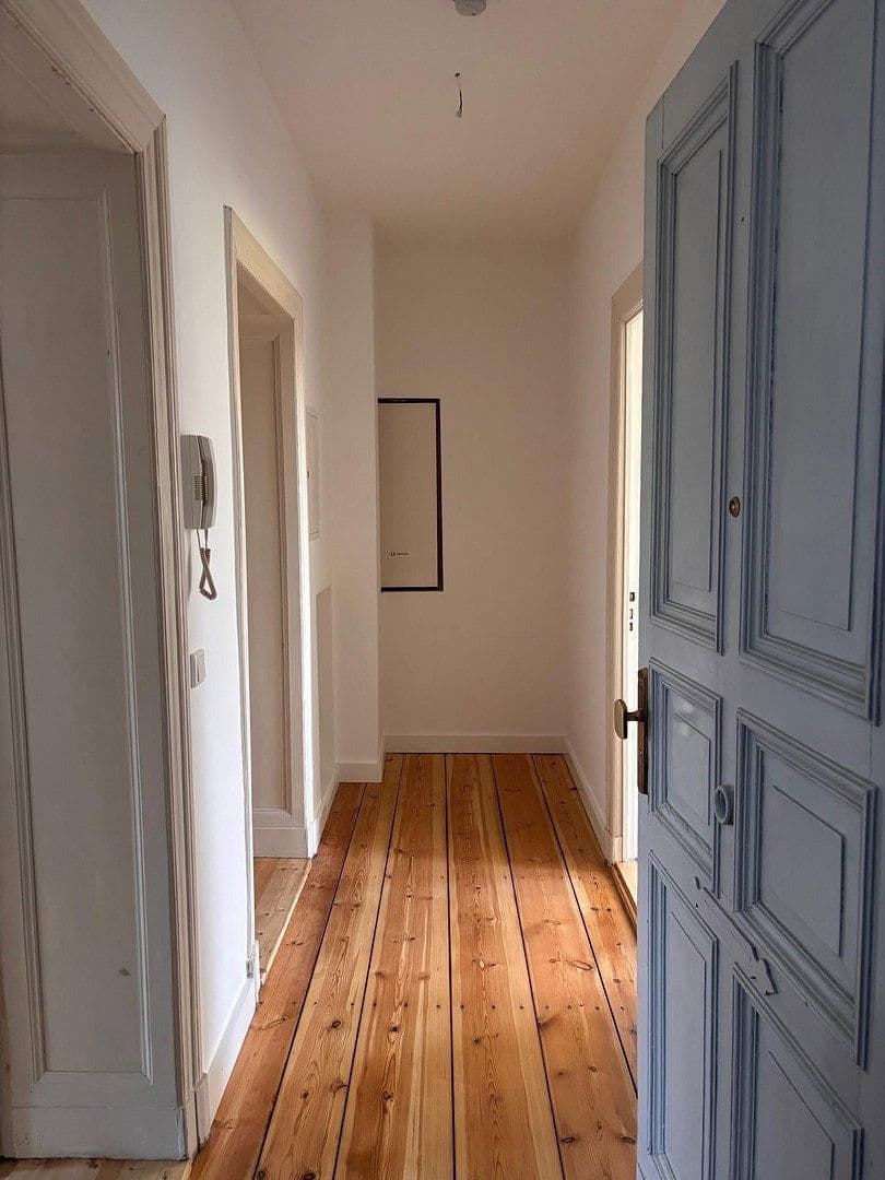 Prenájom bytu 2-izbový 59 m², Linderhofstraße 31, Berlin, Berlín Prenájom bytu 2-izbový 59 m², Linderhofstraße 31, Berlin, Berlín