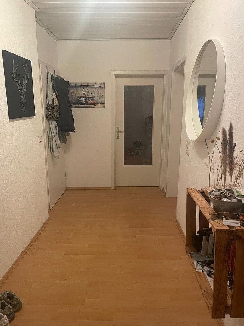Prenájom bytu 3-izbový 98 m², Hartenauer Str. 45, Bickenbach, Hesensko Prenájom bytu 3-izbový 98 m², Hartenauer Str. 45, Bickenbach, Hesensko