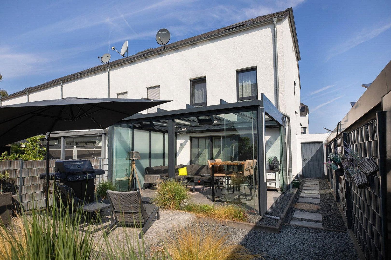 Predaj domu 134 m², pozemok 191 m², Langenfeld (Rheinland), Severné Porýnie - Westfálsko Predaj domu 134 m², pozemok 191 m², Langenfeld (Rheinland), Severné Porýnie - Westfálsko
