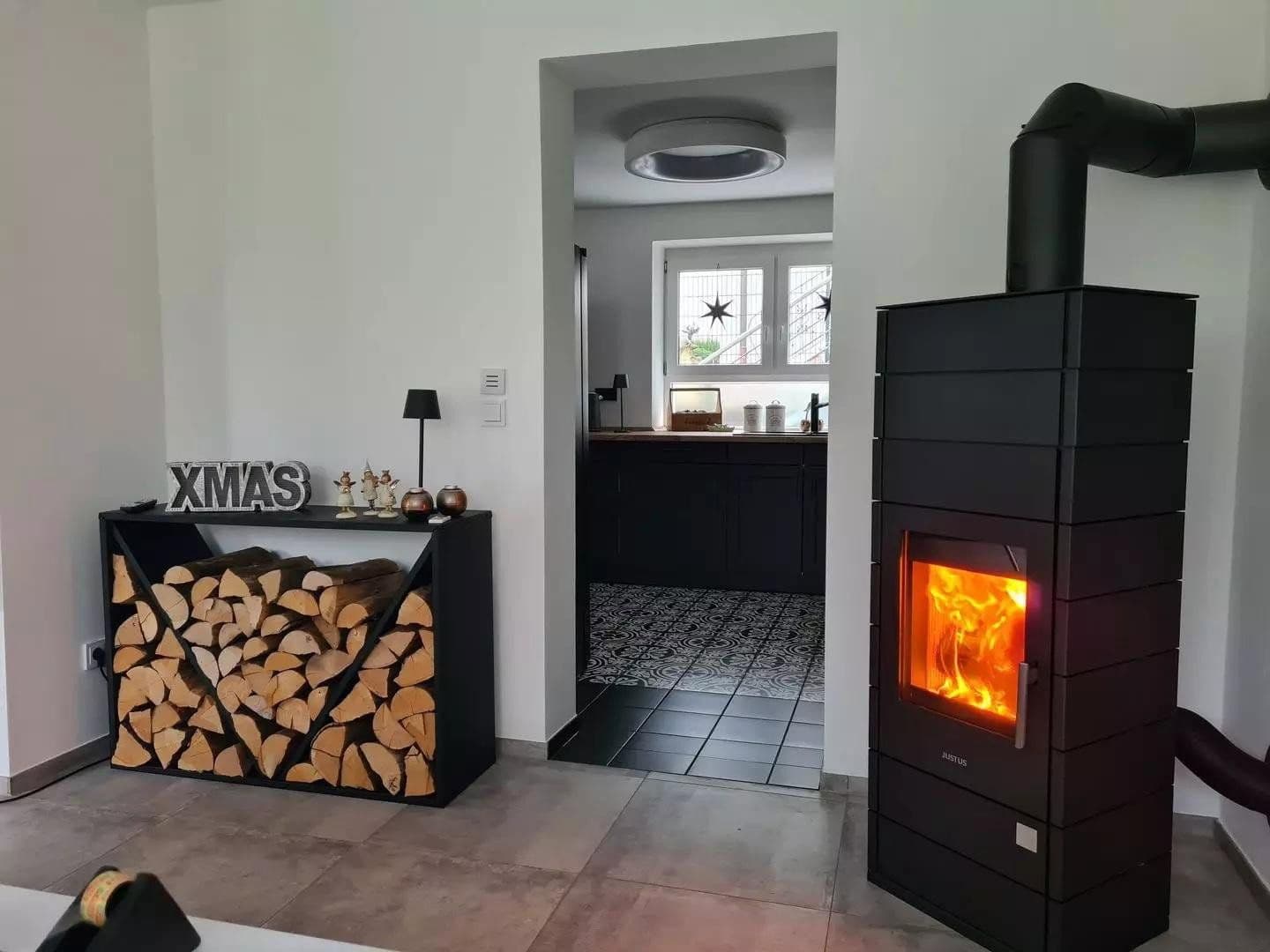 Predaj domu 342 m², pozemok 1.300 m², Saarbrücken, Sársko Predaj domu 342 m², pozemok 1.300 m², Saarbrücken, Sársko