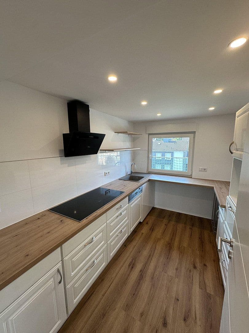 Prenájom bytu 3-izbový 75 m², Sankt-Peter-Weg 14, Schwerte, Severné Porýnie - Westfálsko Prenájom bytu 3-izbový 75 m², Sankt-Peter-Weg 14, Schwerte, Severné Porýnie - Westfálsko