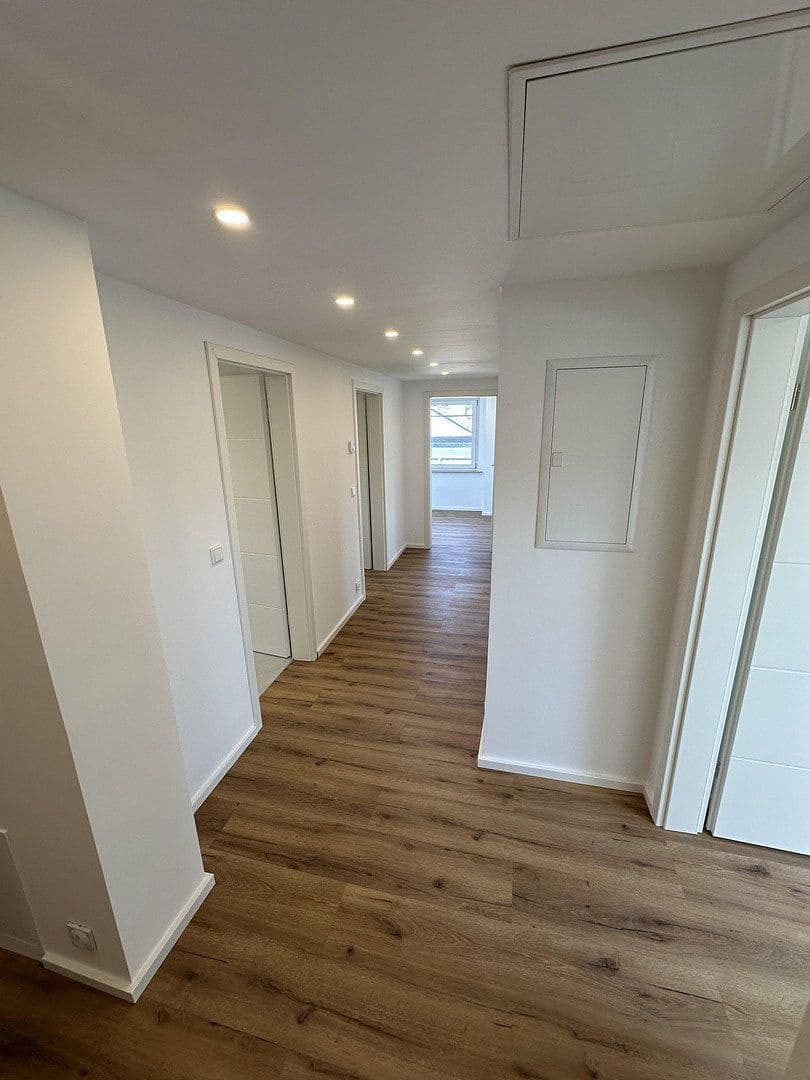 Prenájom bytu 3-izbový 75 m², Sankt-Peter-Weg 14, Schwerte, Severné Porýnie - Westfálsko Prenájom bytu 3-izbový 75 m², Sankt-Peter-Weg 14, Schwerte, Severné Porýnie - Westfálsko