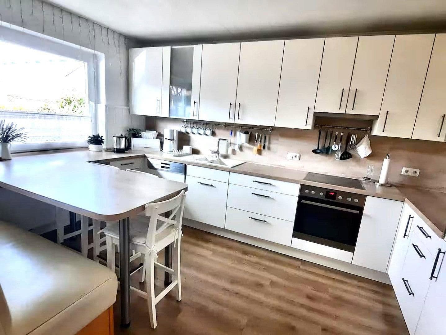 Predaj domu 180 m², pozemok 514 m², Ostpreußenstraße 8, Verden (Aller), Dolné Sasko Predaj domu 180 m², pozemok 514 m², Ostpreußenstraße 8, Verden (Aller), Dolné Sasko