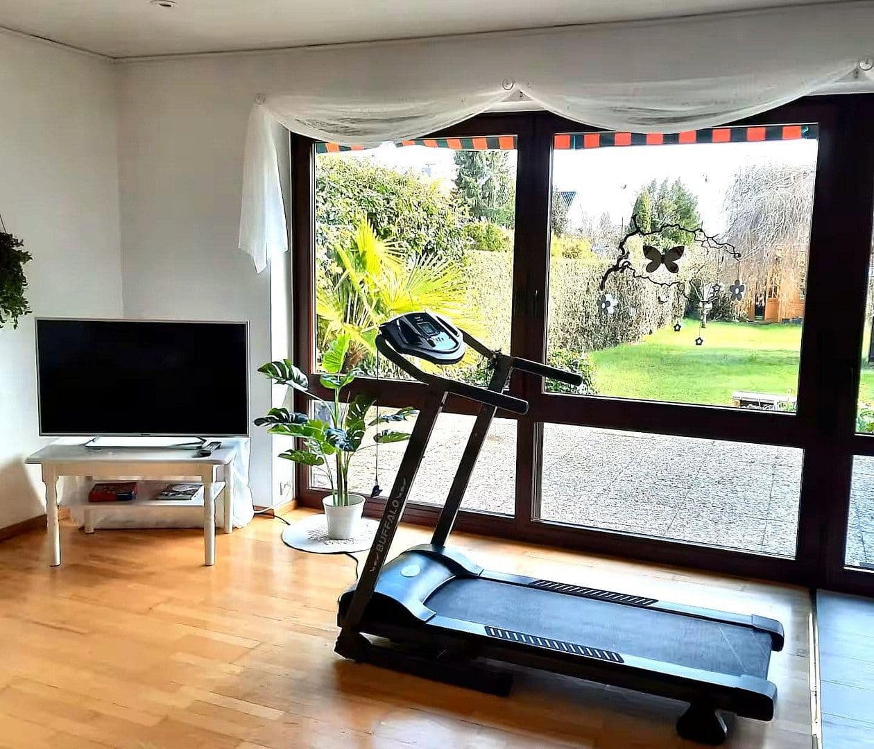 Predaj domu 180 m², pozemok 514 m², Ostpreußenstraße 8, Verden (Aller), Dolné Sasko Predaj domu 180 m², pozemok 514 m², Ostpreußenstraße 8, Verden (Aller), Dolné Sasko