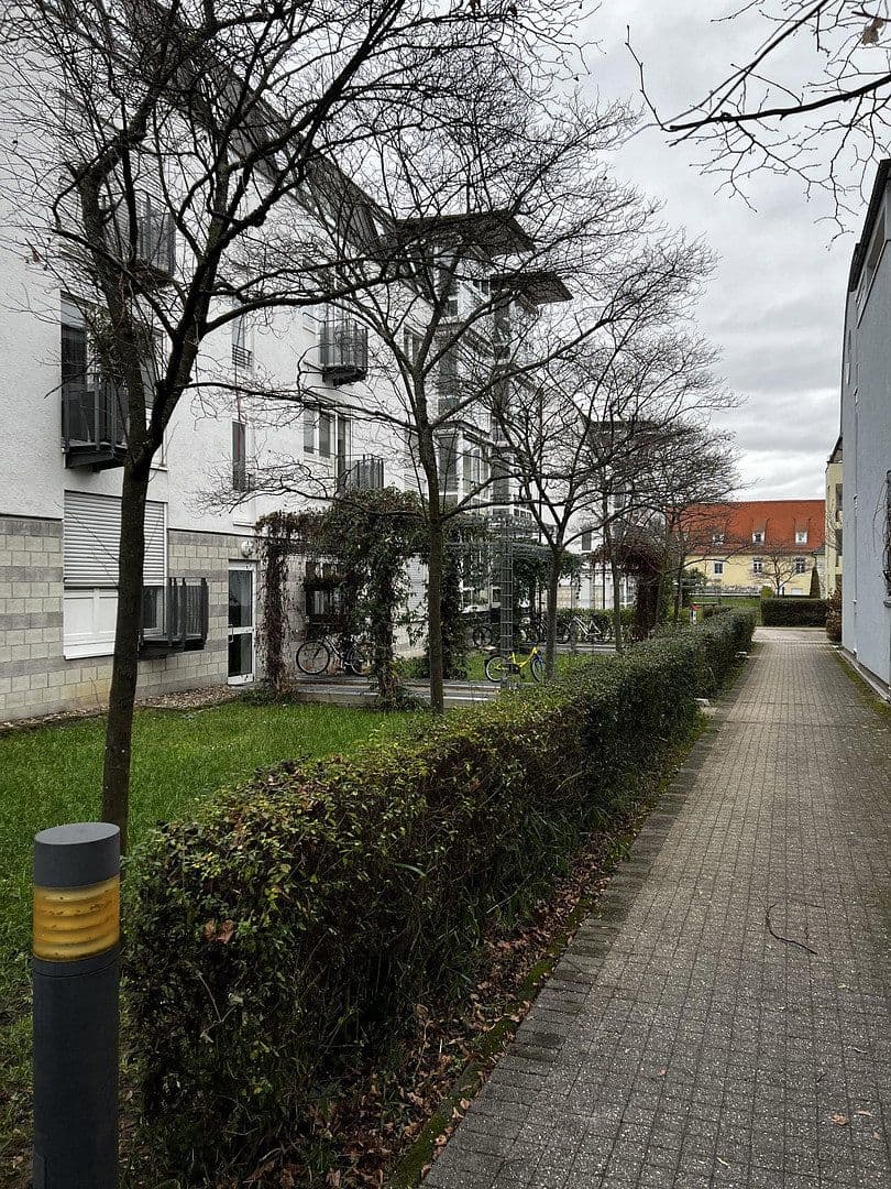 Prenájom bytu 3-izbový 87 m², Fasanenstrasse 29, Ludwigsburg, Bádensko-Wurttembersko Prenájom bytu 3-izbový 87 m², Fasanenstrasse 29, Ludwigsburg, Bádensko-Wurttembersko