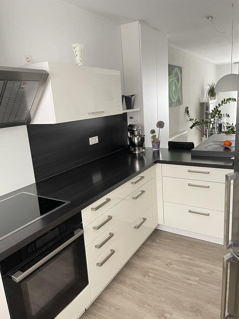 Predaj domu 87 m², pozemok 121 m², Frankenthal, Porýnie-Falcko Predaj domu 87 m², pozemok 121 m², Frankenthal, Porýnie-Falcko