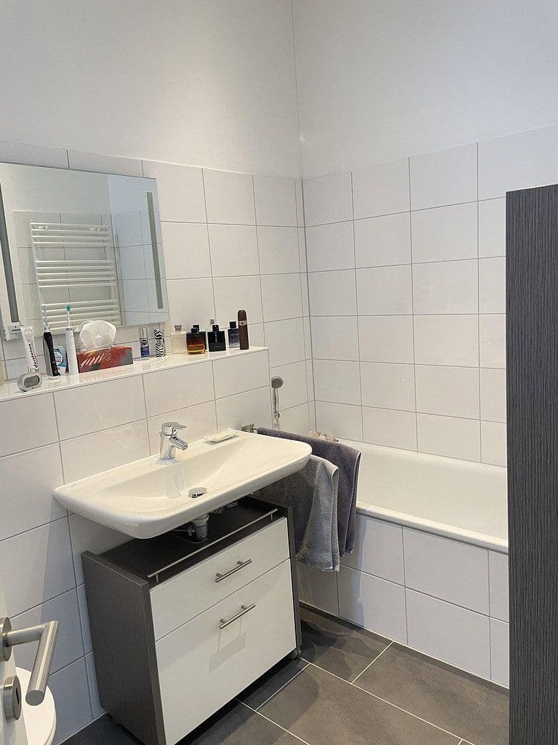 Predaj domu 87 m², pozemok 121 m², Frankenthal, Porýnie-Falcko Predaj domu 87 m², pozemok 121 m², Frankenthal, Porýnie-Falcko