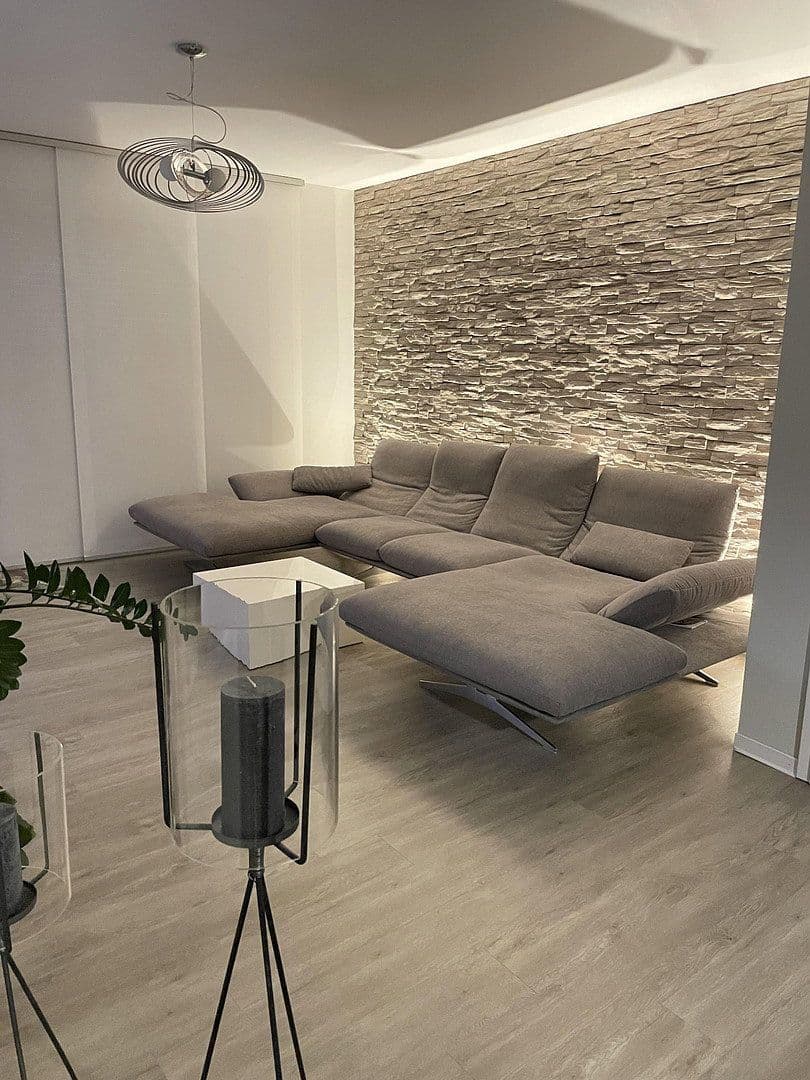 Predaj domu 87 m², pozemok 121 m², Frankenthal, Porýnie-Falcko Predaj domu 87 m², pozemok 121 m², Frankenthal, Porýnie-Falcko