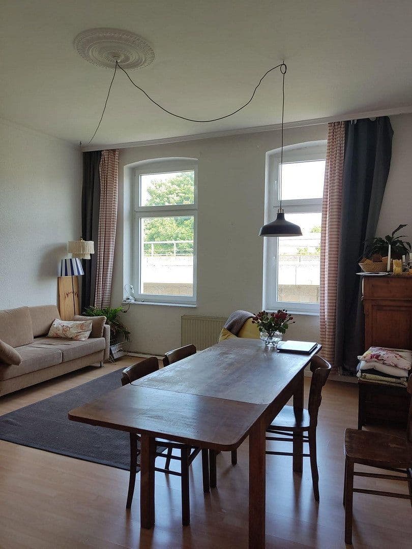 Predaj domu 340 m², pozemok 680 m², Solingen, Severné Porýnie - Westfálsko Predaj domu 340 m², pozemok 680 m², Solingen, Severné Porýnie - Westfálsko