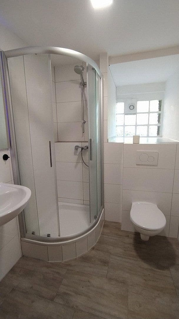 Predaj domu 340 m², pozemok 680 m², Solingen, Severné Porýnie - Westfálsko Predaj domu 340 m², pozemok 680 m², Solingen, Severné Porýnie - Westfálsko