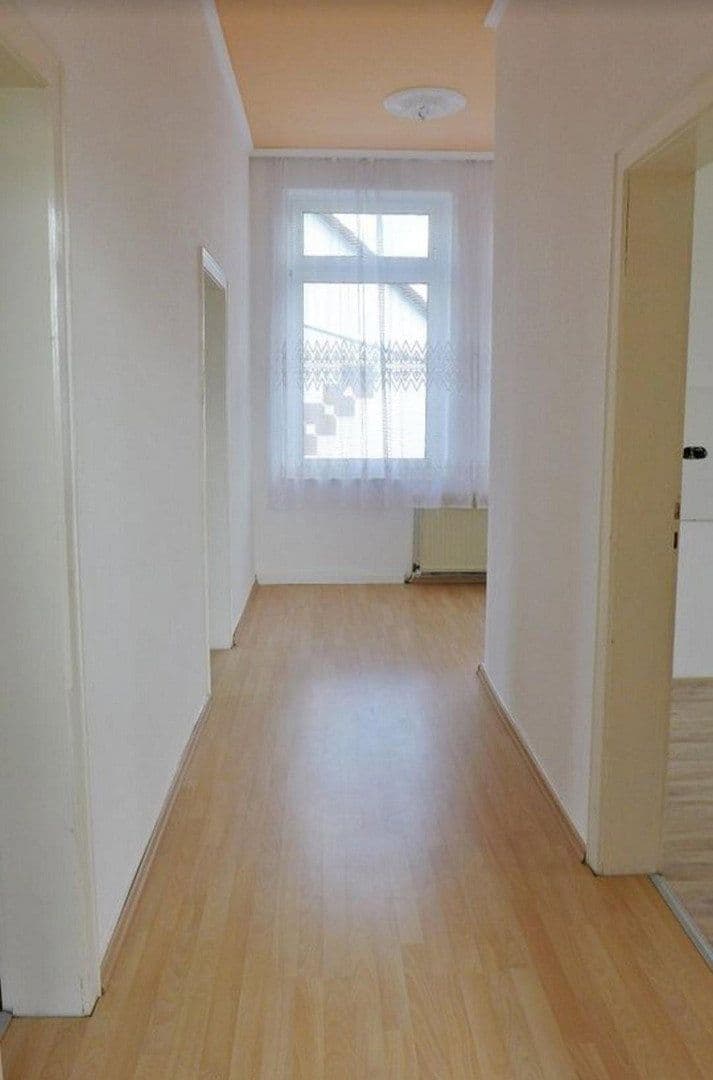 Predaj domu 340 m², pozemok 680 m², Solingen, Severné Porýnie - Westfálsko Predaj domu 340 m², pozemok 680 m², Solingen, Severné Porýnie - Westfálsko