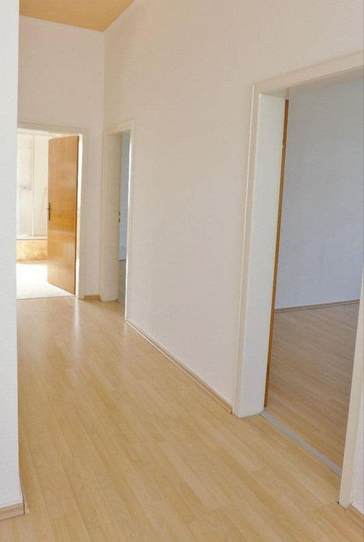 Predaj domu 340 m², pozemok 680 m², Solingen, Severné Porýnie - Westfálsko Predaj domu 340 m², pozemok 680 m², Solingen, Severné Porýnie - Westfálsko