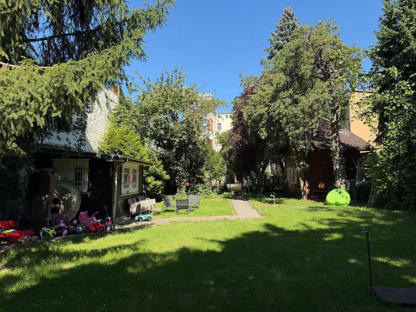 Predaj bytu 5-izbový 165 m², Plantage 16, Berlin-Spandau, Berlín Predaj bytu 5-izbový 165 m², Plantage 16, Berlin-Spandau, Berlín