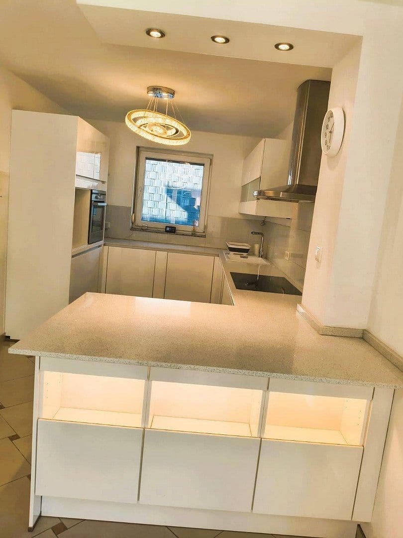 Predaj domu 138 m², pozemok 289 m², Ginsterweg 5, Erkrath, Severné Porýnie - Westfálsko Predaj domu 138 m², pozemok 289 m², Ginsterweg 5, Erkrath, Severné Porýnie - Westfálsko