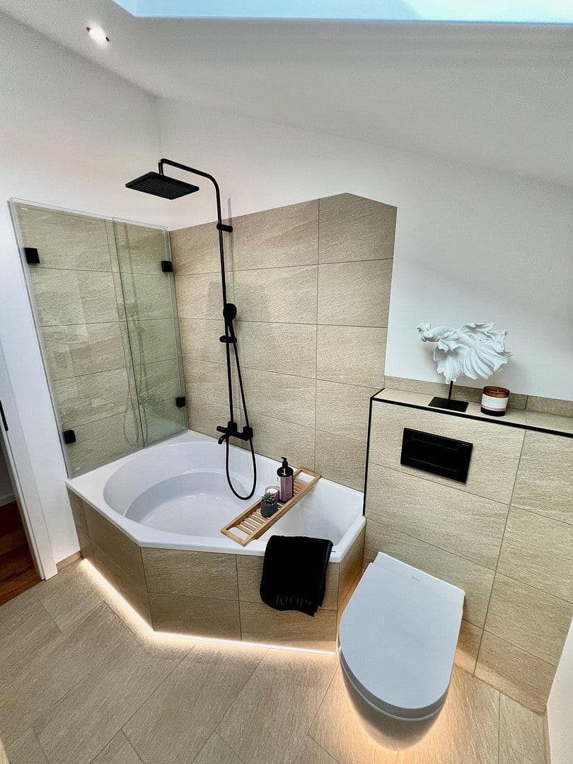 Predaj domu 136 m², pozemok 399 m², Am Belzbecker 13, Neu-Anspach, Hesensko Predaj domu 136 m², pozemok 399 m², Am Belzbecker 13, Neu-Anspach, Hesensko