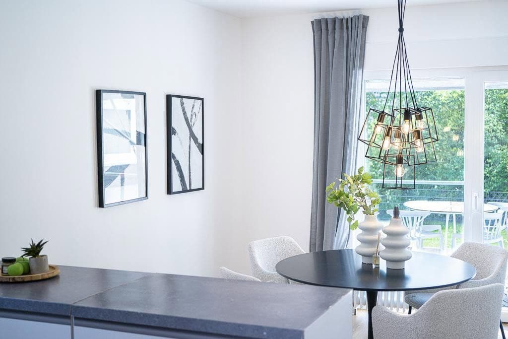Predaj domu 136 m², pozemok 399 m², Am Belzbecker 13, Neu-Anspach, Hesensko Predaj domu 136 m², pozemok 399 m², Am Belzbecker 13, Neu-Anspach, Hesensko