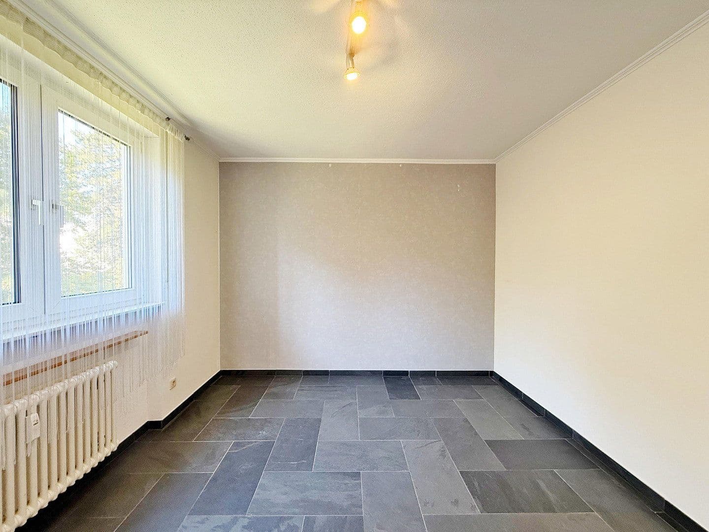 Predaj bytu 3-izbový 82 m², Viernheim, Hesensko Predaj bytu 3-izbový 82 m², Viernheim, Hesensko