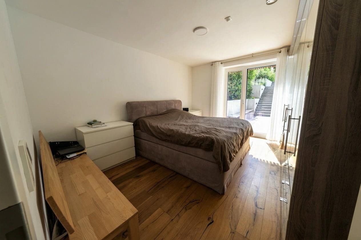 Prenájom bytu 2-izbový 96 m², Stuttgart-Weilimdorf, Bádensko-Wurttembersko Prenájom bytu 2-izbový 96 m², Stuttgart-Weilimdorf, Bádensko-Wurttembersko