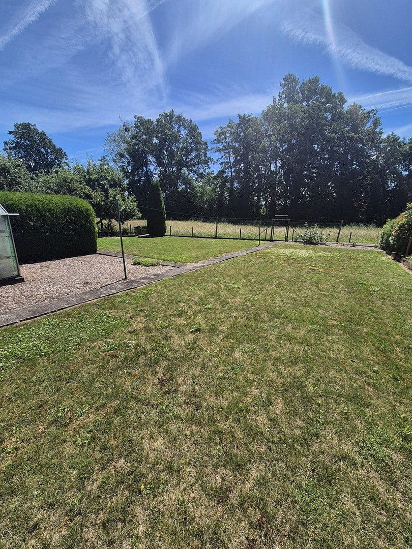 Predaj domu 193 m², pozemok 1.167 m², Bückeburg, Dolné Sasko Predaj domu 193 m², pozemok 1.167 m², Bückeburg, Dolné Sasko
